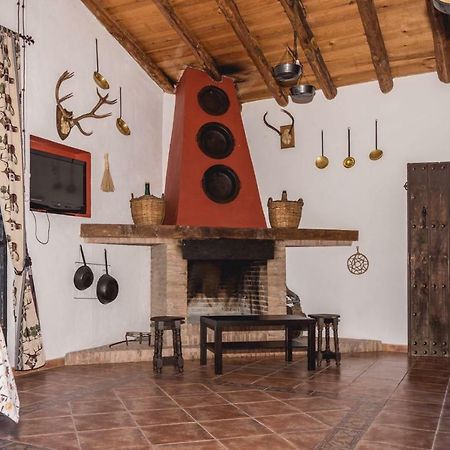 Вилла Finca El Tesorillo Саара-де-ла-Сьерра Экстерьер фото
